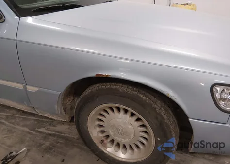 2000 Mercury Grand Marquis Ls from USA, damaged, VIN 2MEFM75W9YX716041